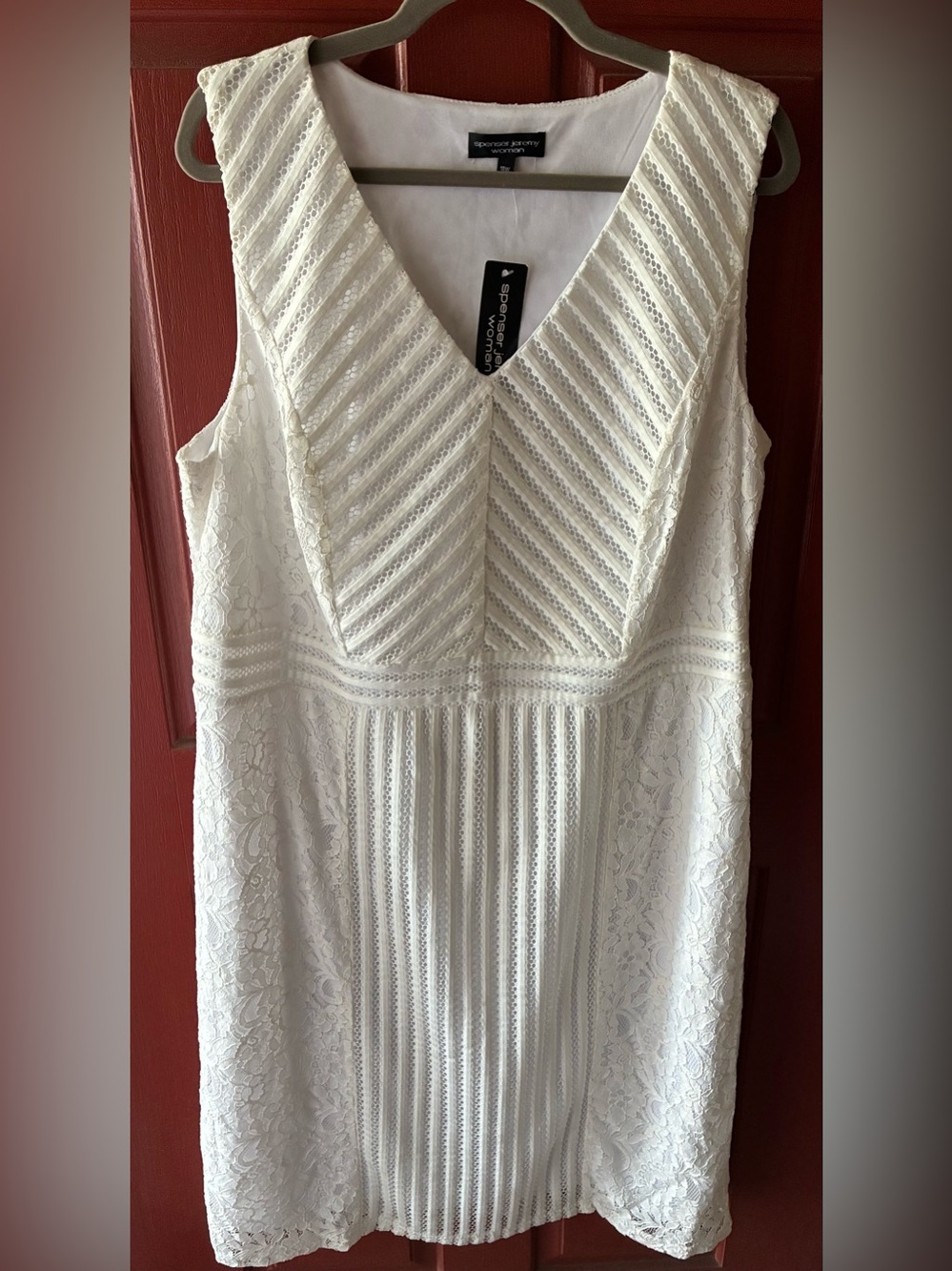 Spenser Jeremy Woman White Lace Sheath Dress 18W Sleeveless V-Neck NWT